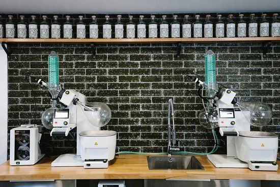 Porter's Gin Micro Distillery