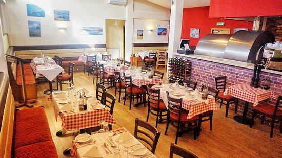 Papa Rab's Restaurant & Bar