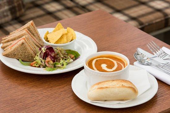 The Lounge Bar at The Inveraray Inn