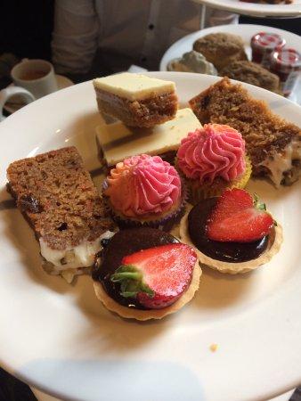 Carmelite Bar & Grill