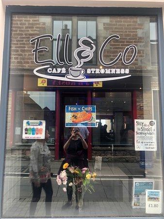 Ell&Co Cafe