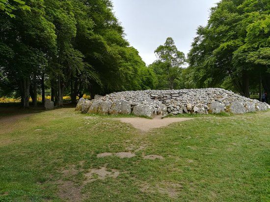 Clava Cairns
