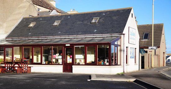 Julia's Cafe