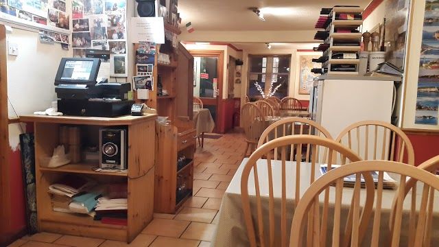Gino's
