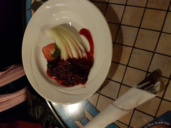 Poachers Lounge & Wee Bar