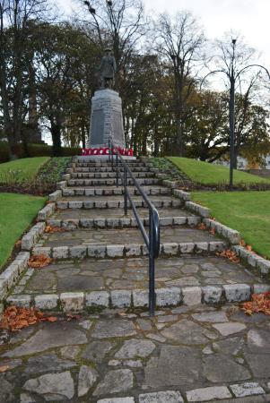 Forres War Memorial
